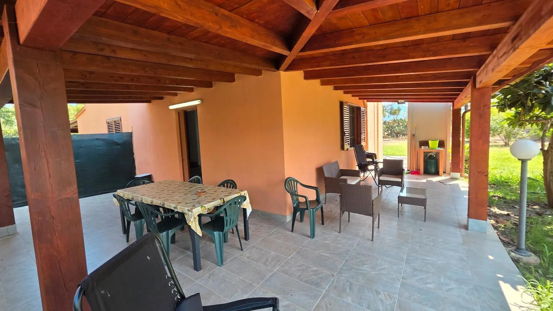 Villa Giulia Grande Castiadas 0*,  Itálie